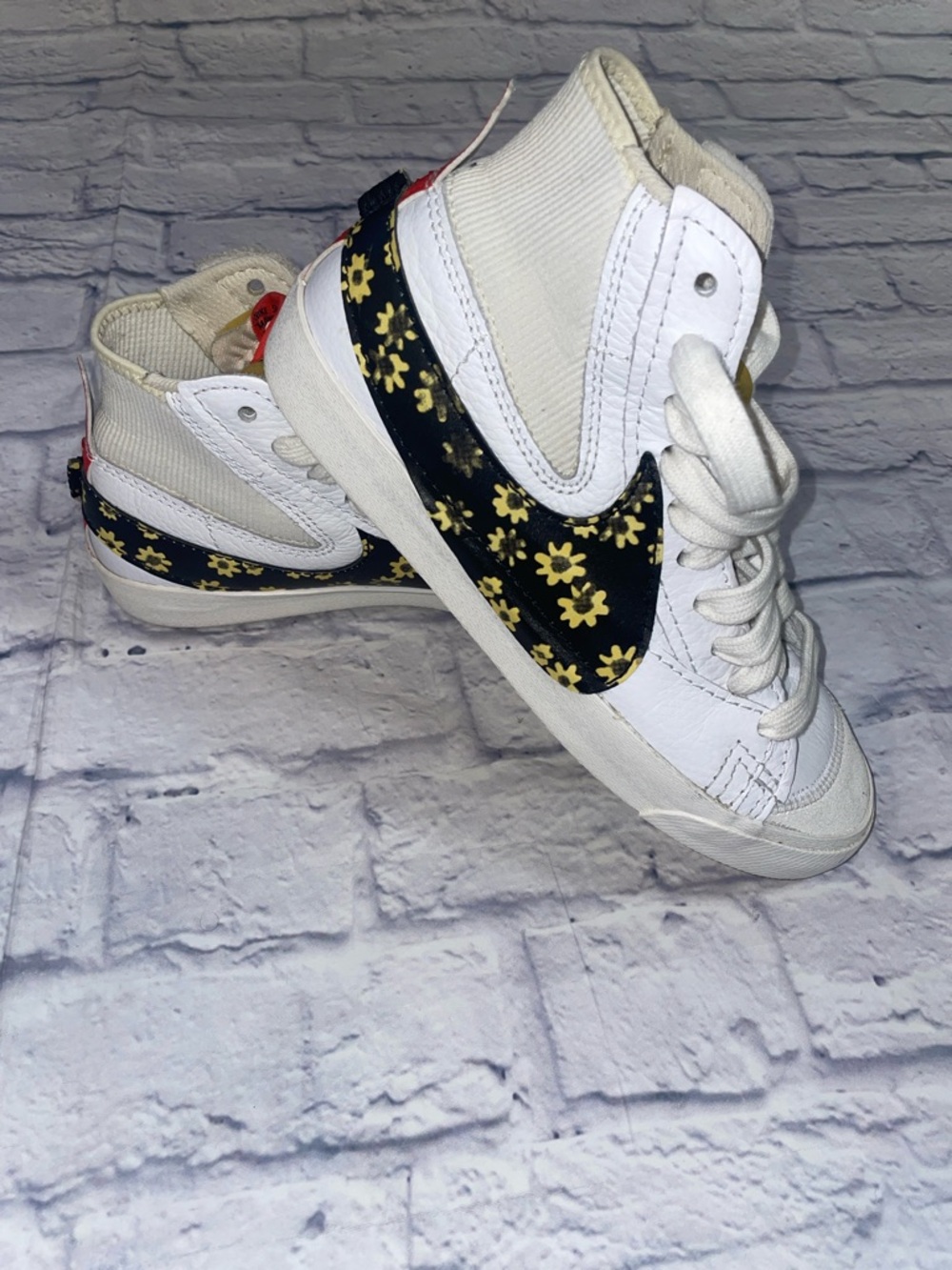 Nike Blazer Jumbo (Sunflower) White, Black, Orange size 9.5